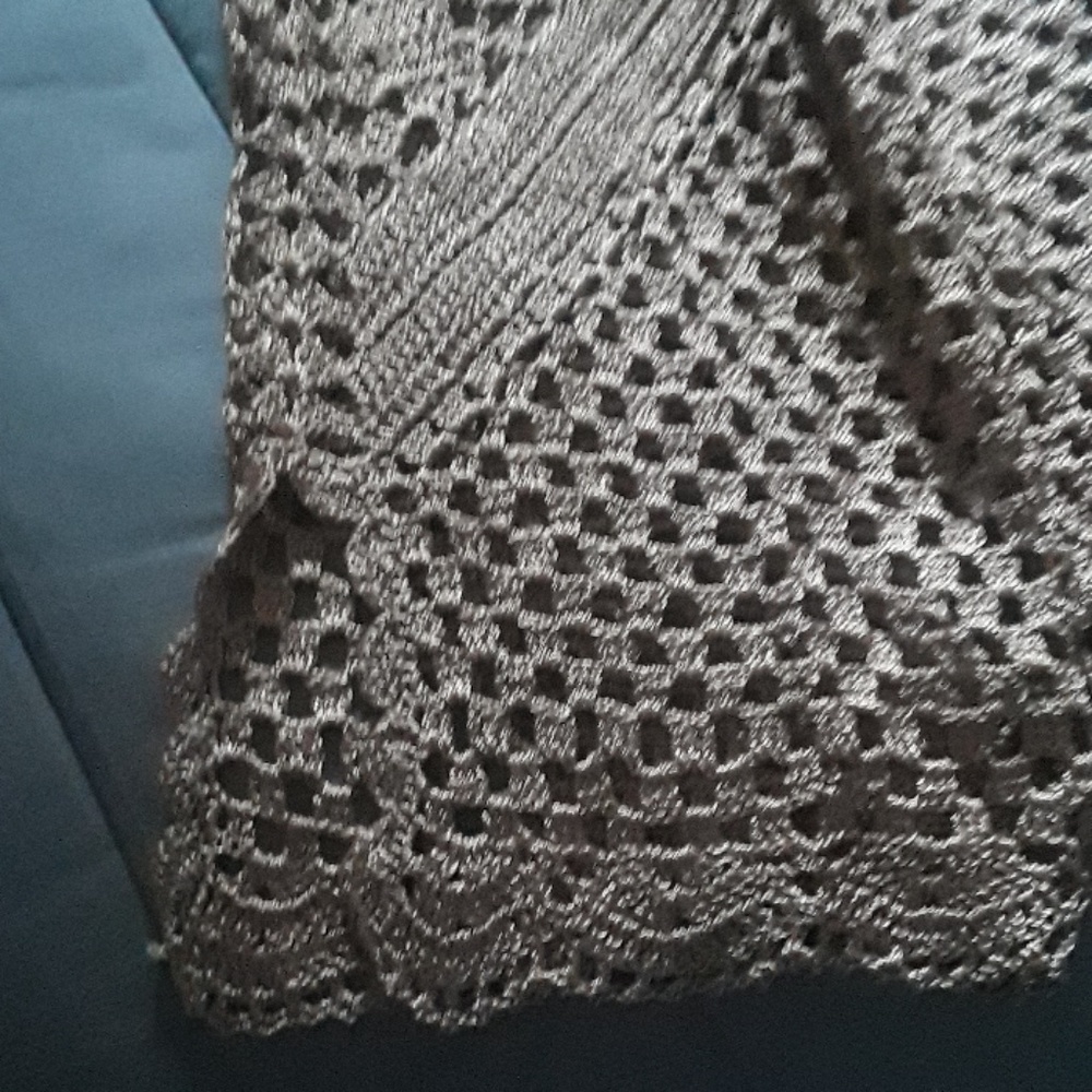 Top - Picture 4 of 7